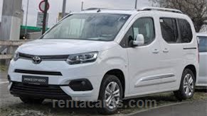 TOYOTA Proace City