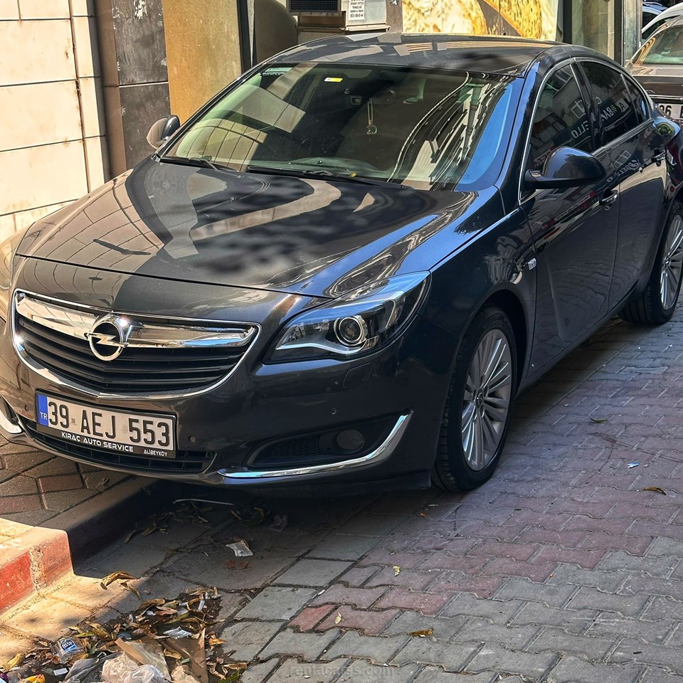 OPEL INSIGNIA