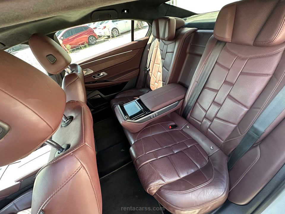 DS Automobiles DS 9