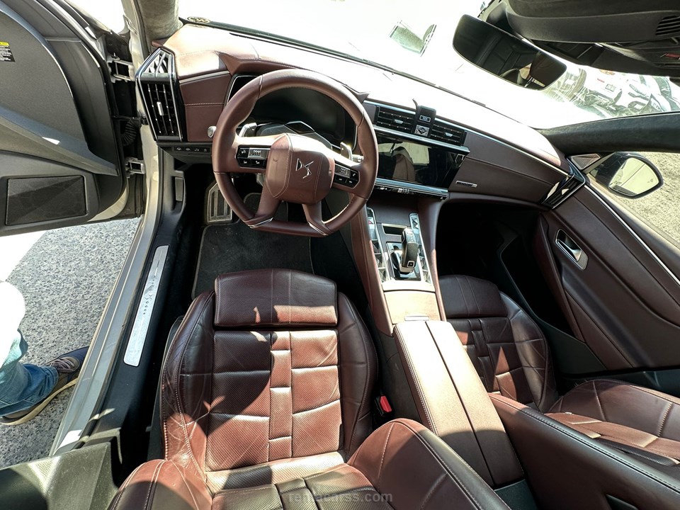 DS Automobiles DS 9
