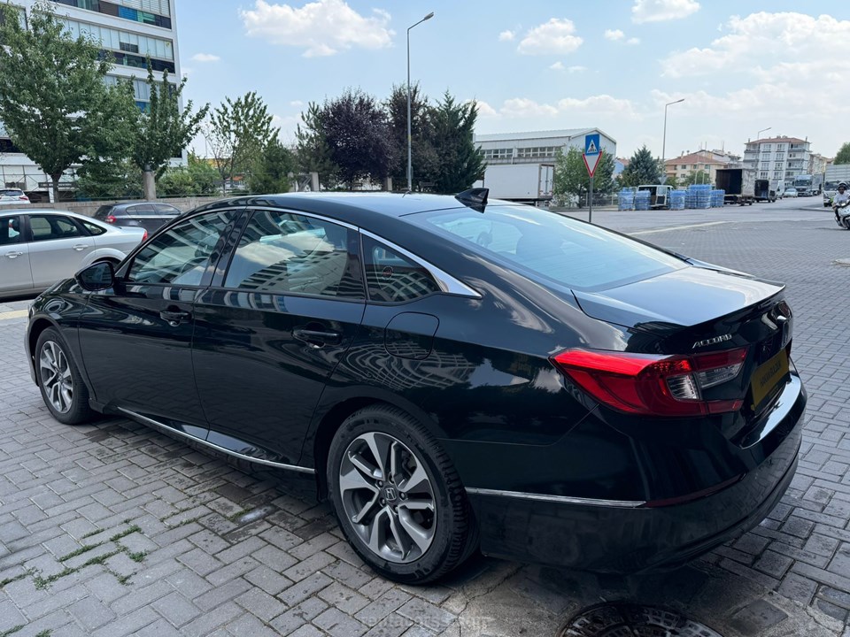 HONDA ACCORD