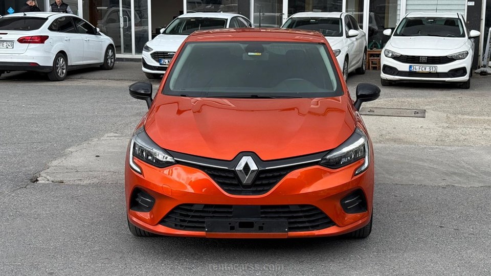 SAYLAN RENT A CARS Kiralık RENAULT Clio5