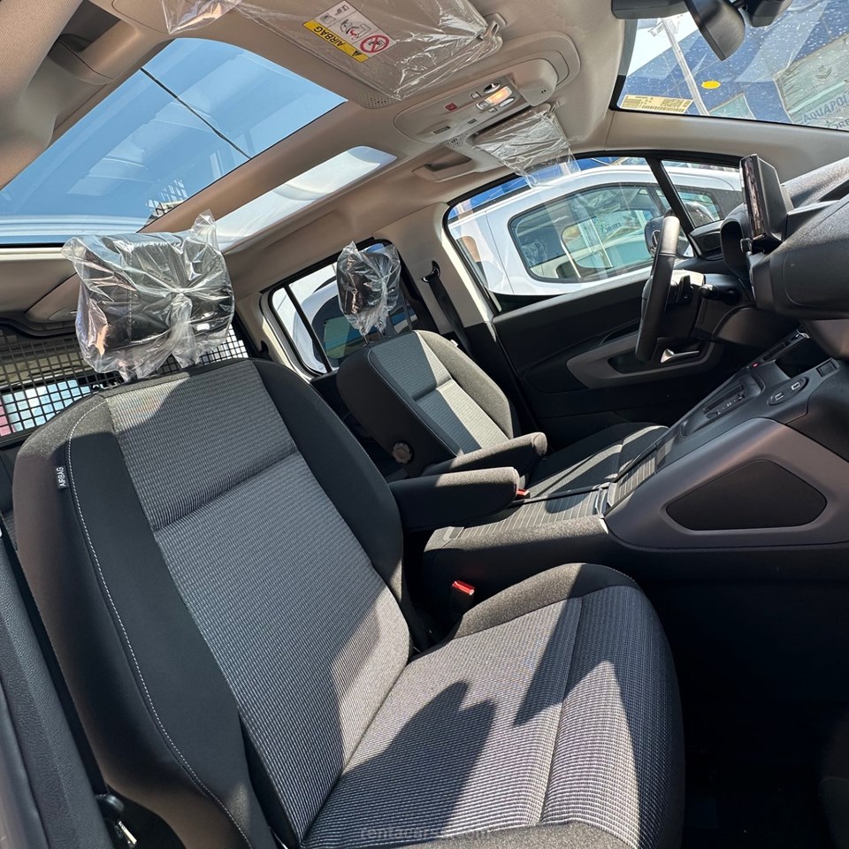 TOYOTA Proace City