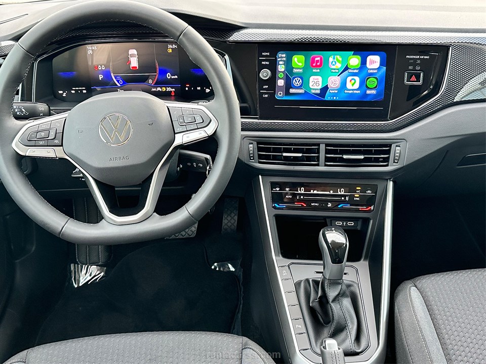 VOLKSWAGEN POLO
