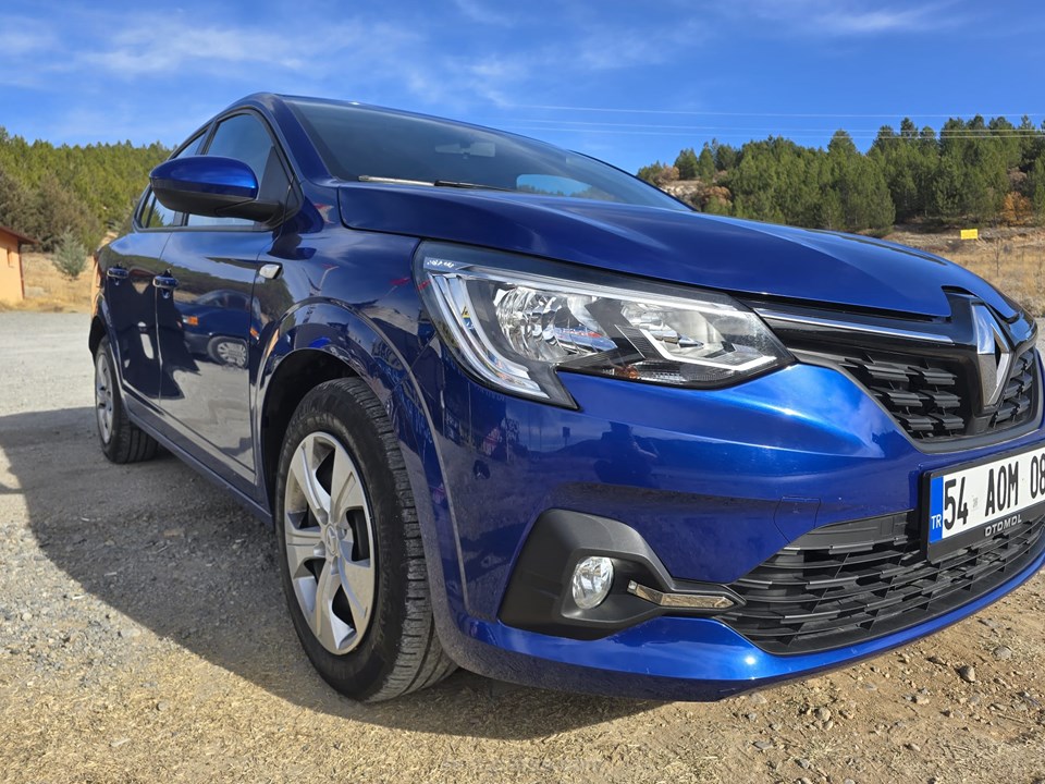 TÜRK GAYRİMENKUL RENT A CAR Kiralık RENAULT TALİANT