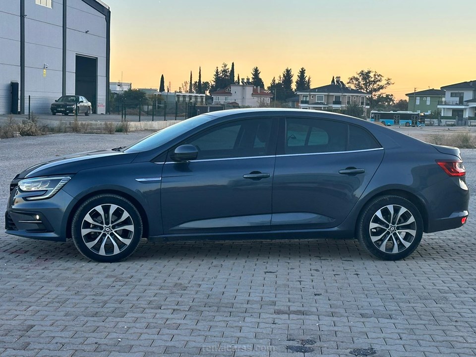 RENAULT MEGANE