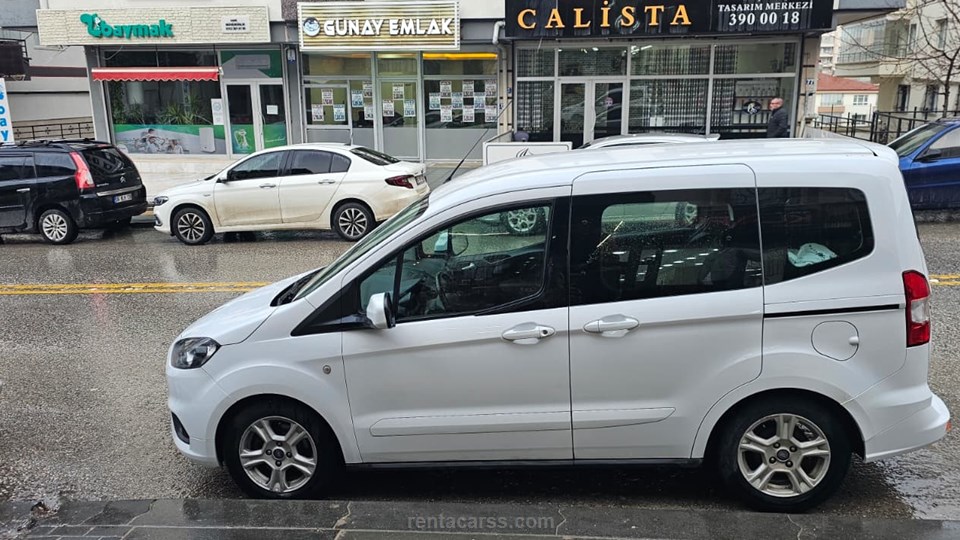 FORD TOURNEO COURIER