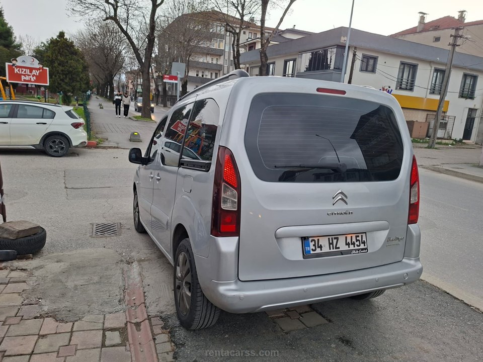 FIAT LINEA