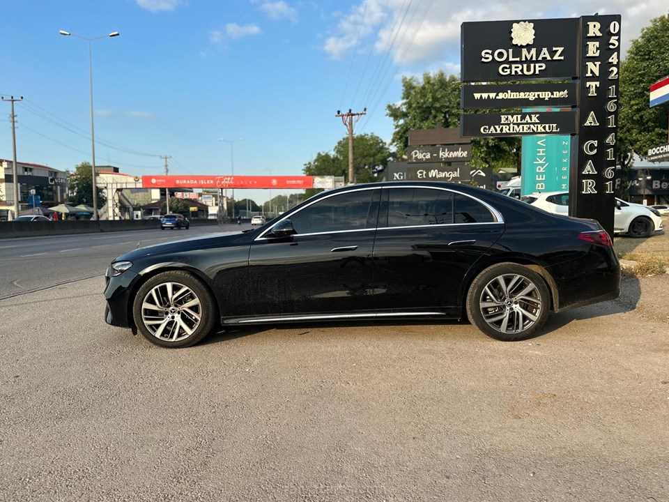 MERCEDES E180