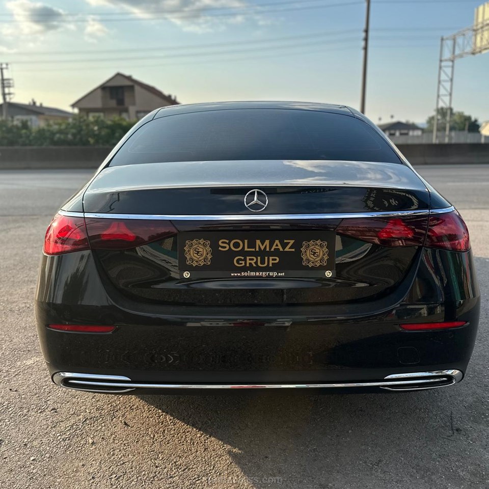 MERCEDES E180