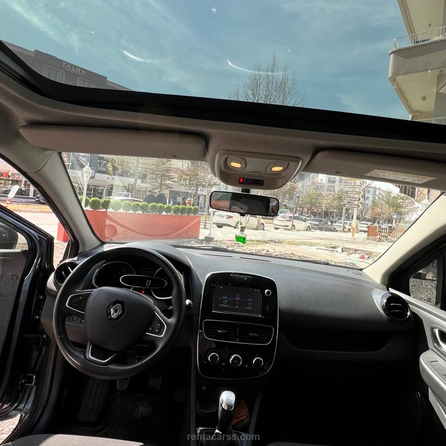 RENAULT CLIO