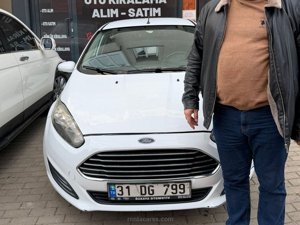 STK RENT A CAR Kiralık FORD FIESTA