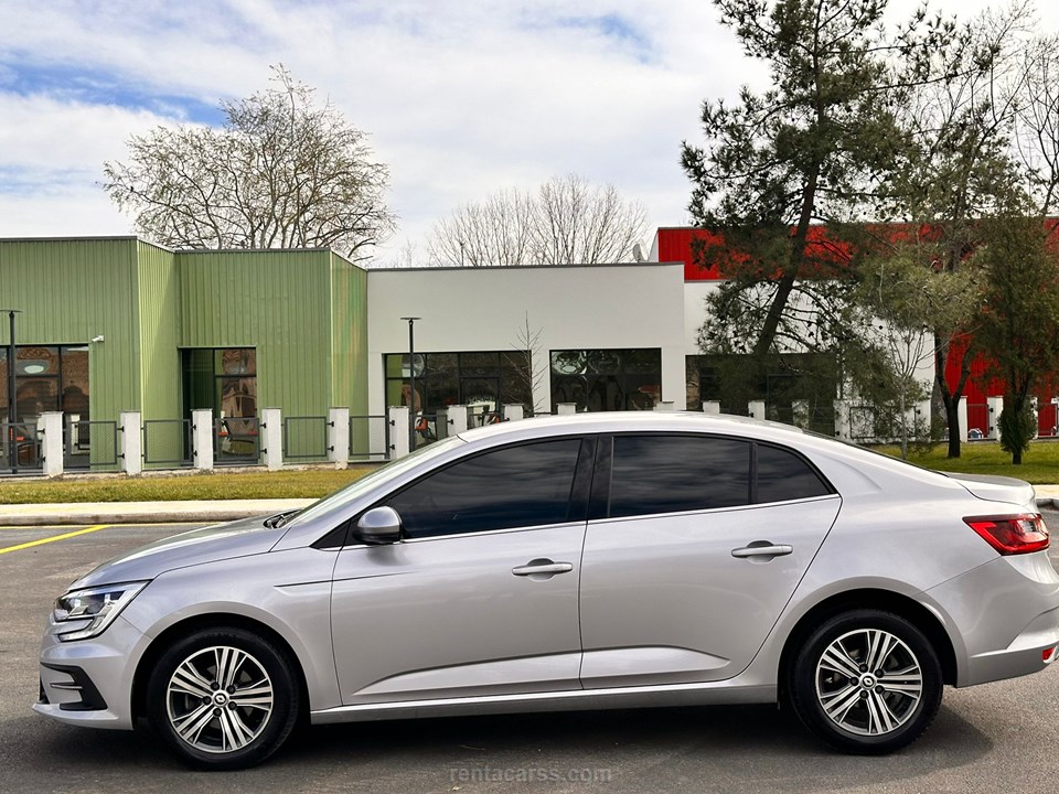 VİP OTO KİRALAMA Kiralık RENAULT MEGANE