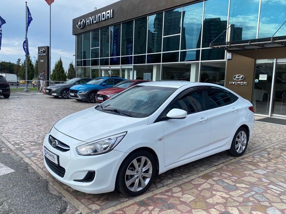 ÇETİNLER Kiralık HYUNDAI ACCENT BLUE