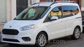 AK CARRENTAL Kiralık FORD TOURNEO COURIER