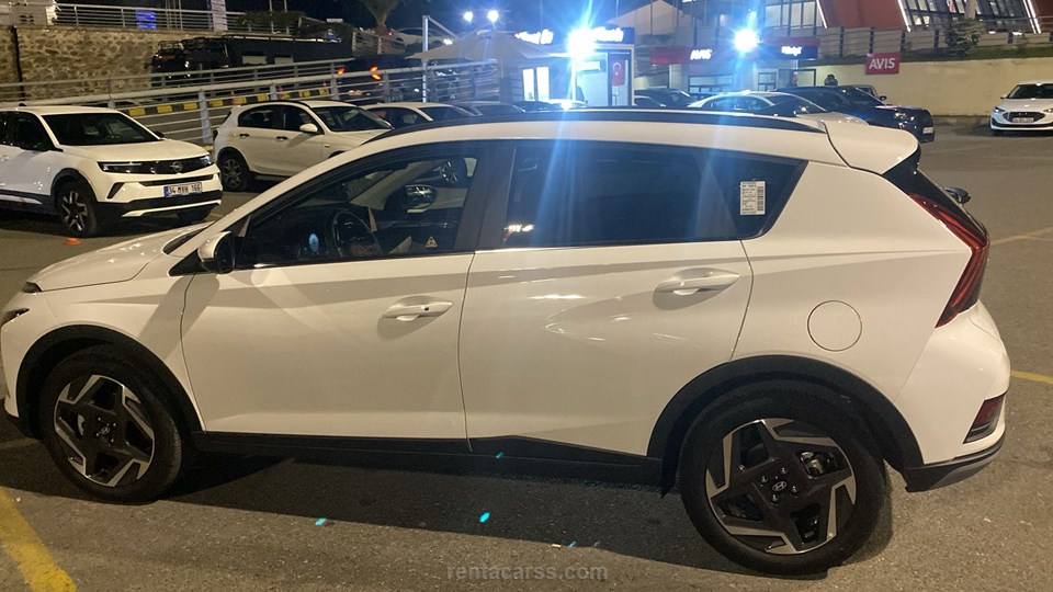 HYUNDAI Bayon
