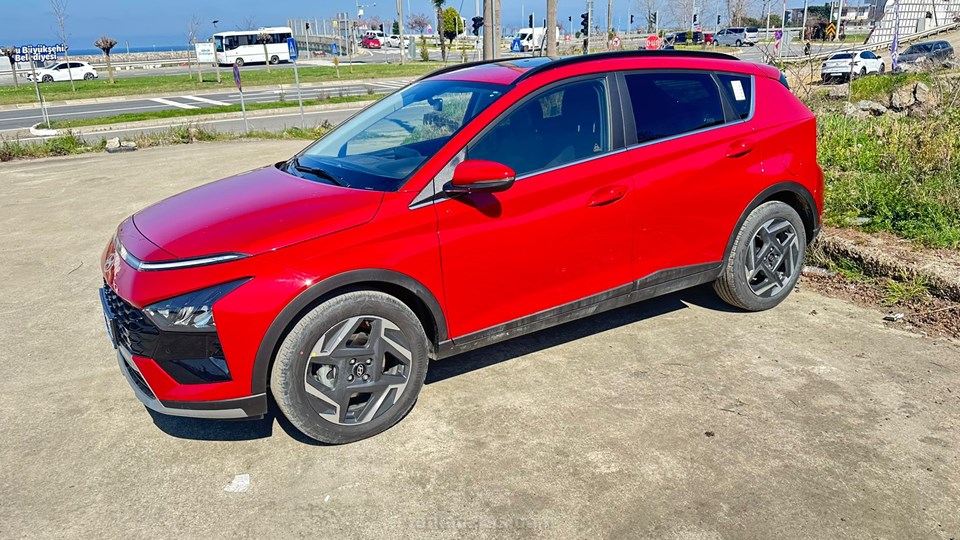 HYUNDAI Bayon