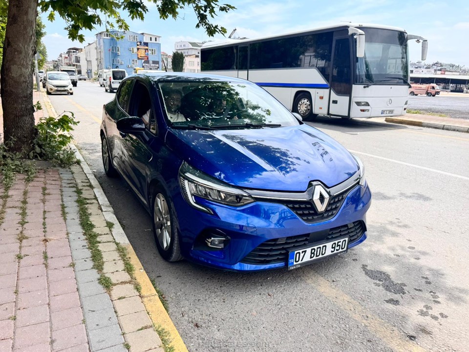 SUNFLY RENT A CAR Kiralık RENAULT Clio5