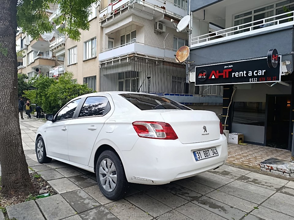 PEUGEOT 301