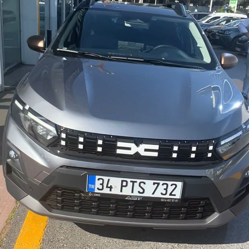 ÖZKAN OTOMOTİV Kiralık DACIA SANDERO STEPWAY