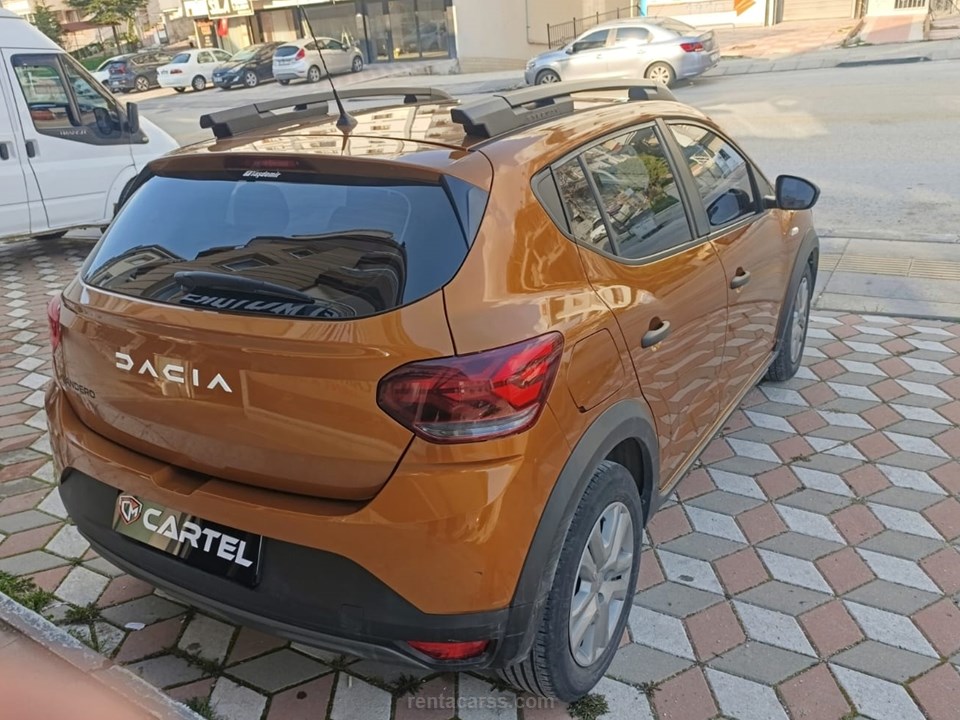 DACIA SANDERO