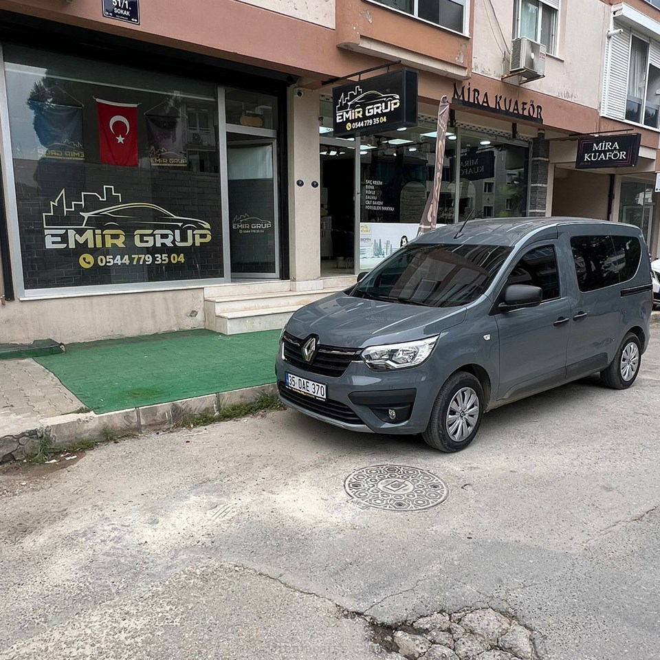 RENAULT EXPRESS