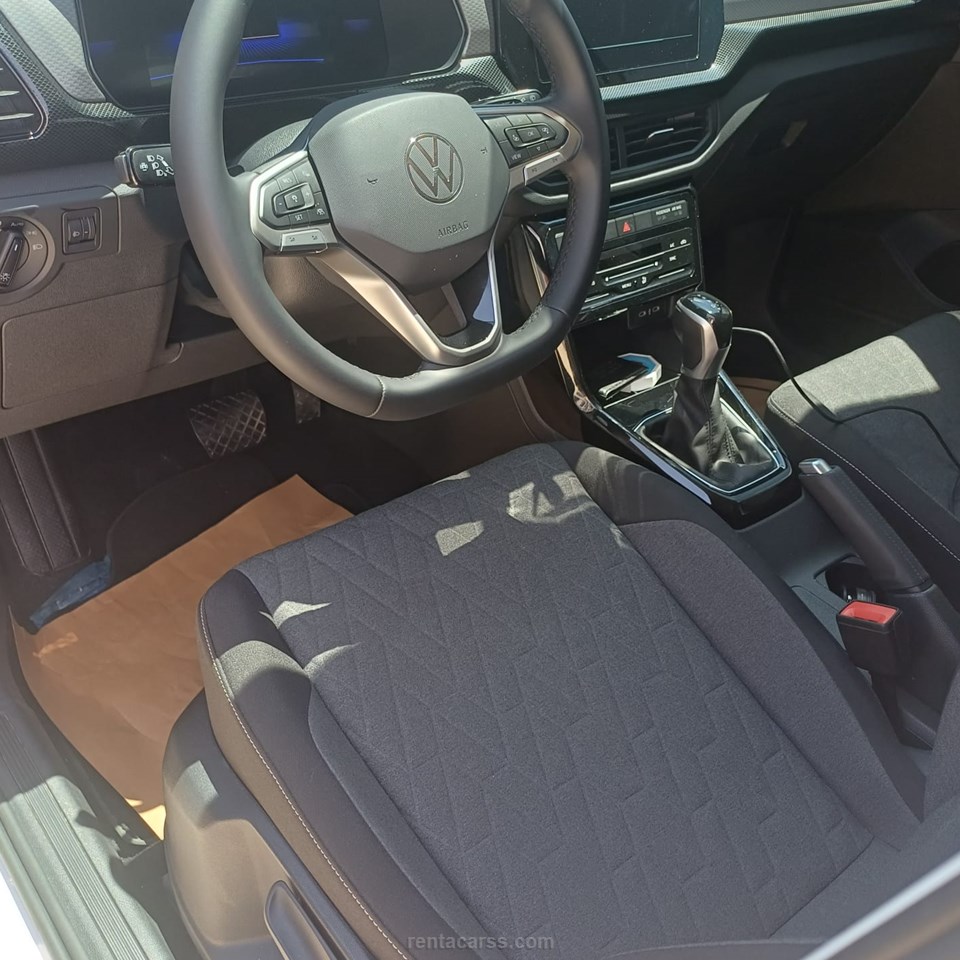 VOLKSWAGEN T Cross