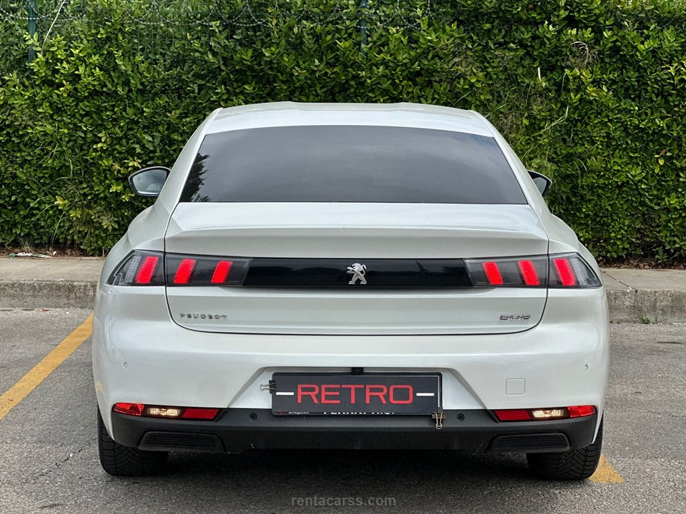 PEUGEOT 508