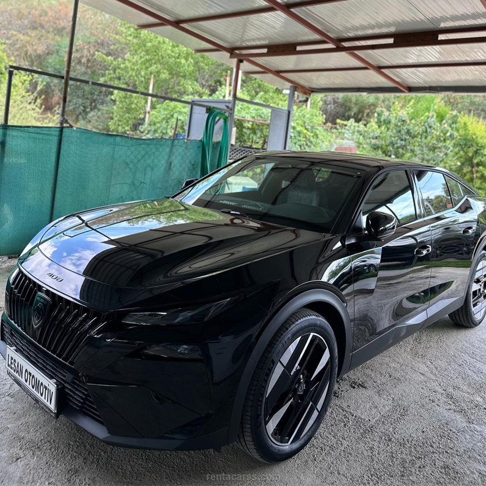 PEUGEOT 408