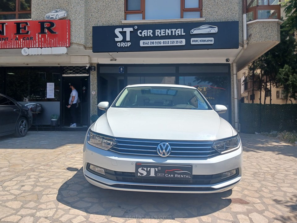 VOLKSWAGEN PASSAT