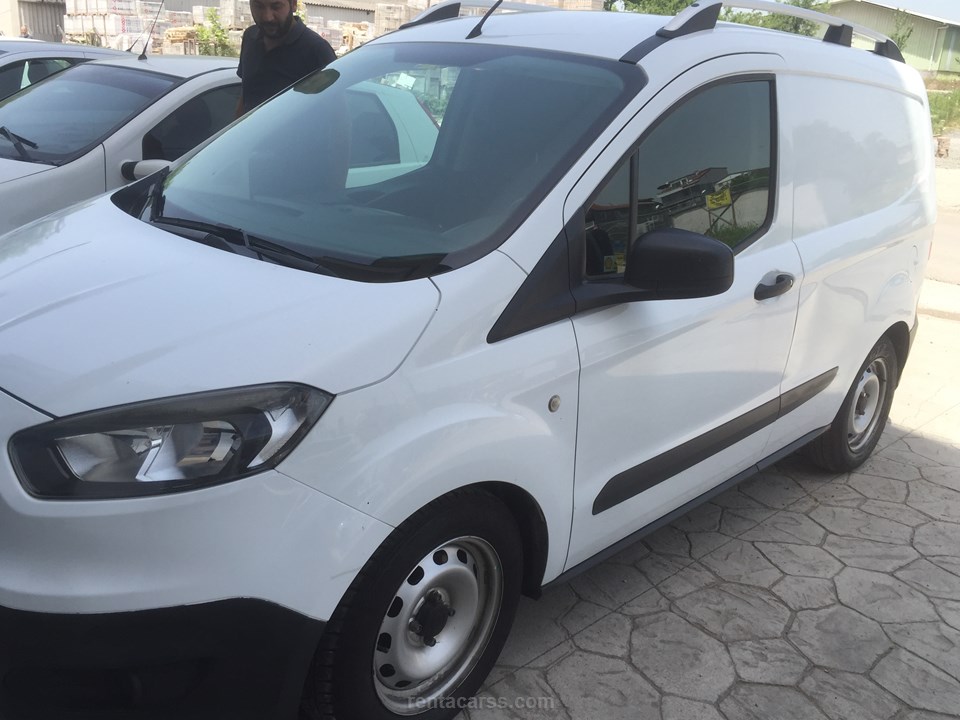FORD TOURNEO COURIER